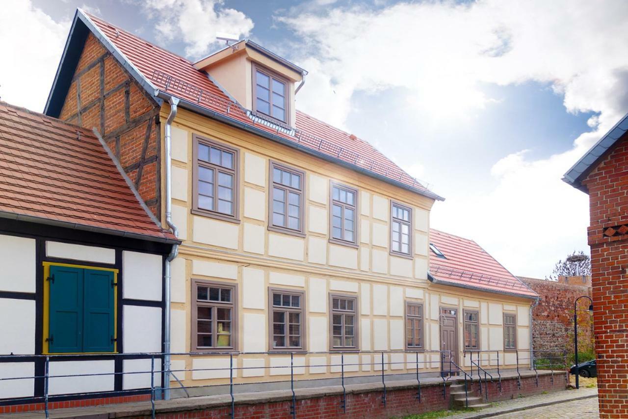 Schrot-Kontor Villa Tangermuende Ngoại thất bức ảnh